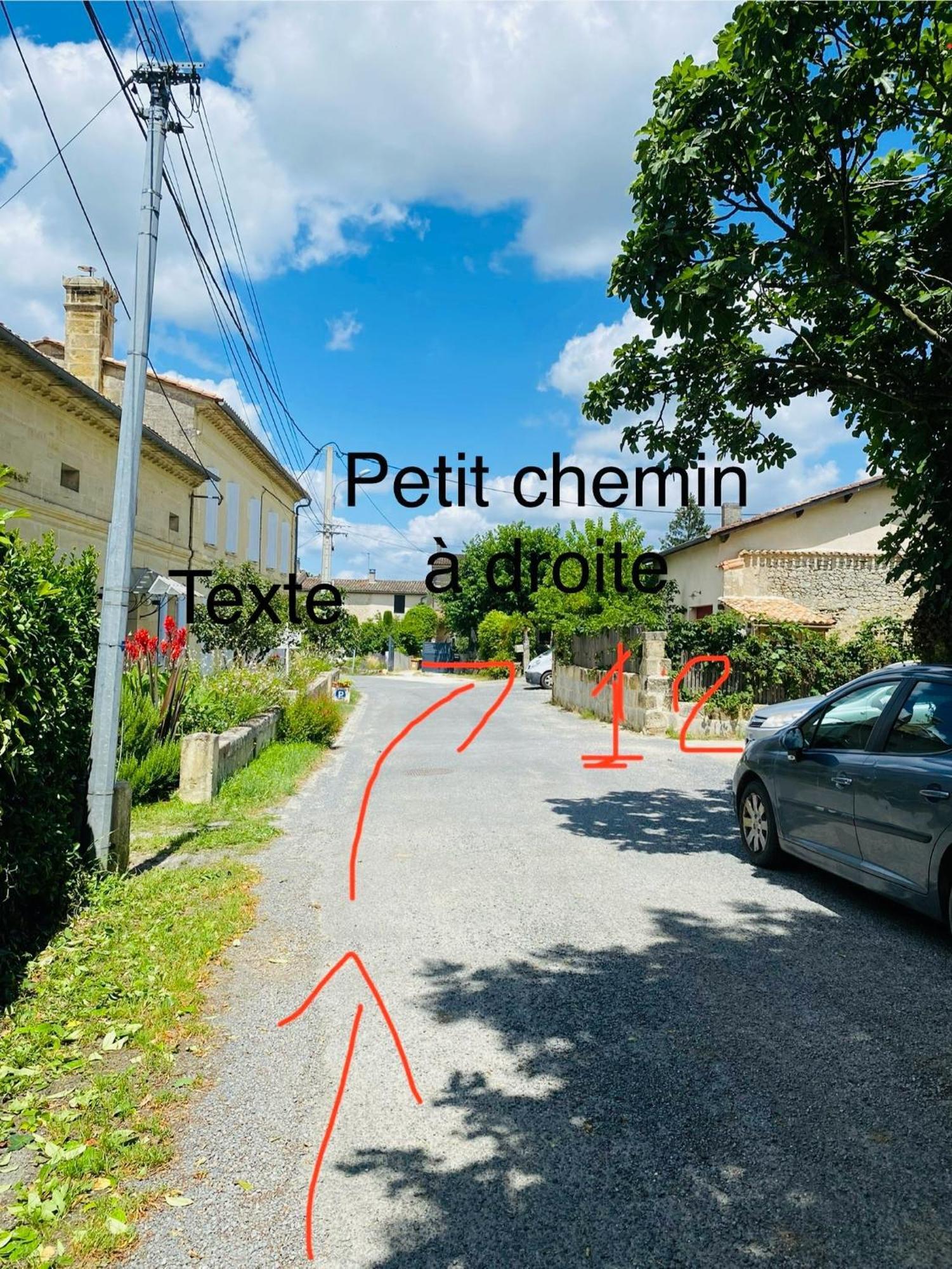 Mirande Montagne-Saint Emilion Apartment มองตาเญ ภายนอก รูปภาพ